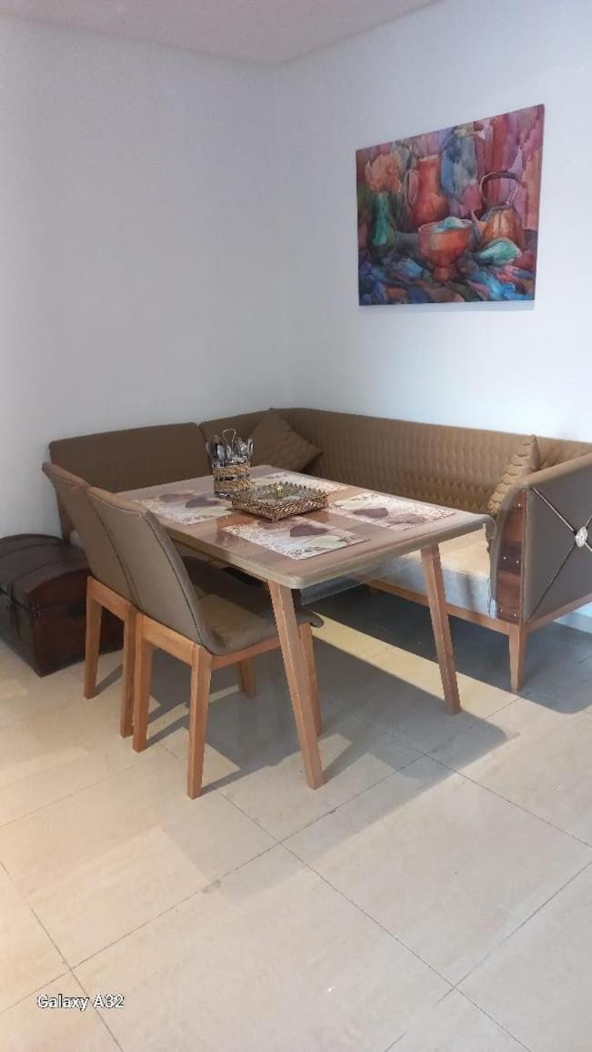 Charmant appartement avec piscine en résidence Apartment in Agadir