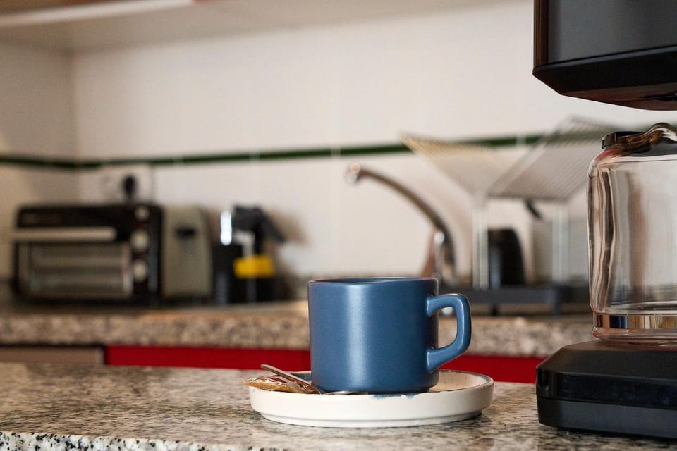 Coffee/tea facilities, Kitchen or kitchenette, toaster