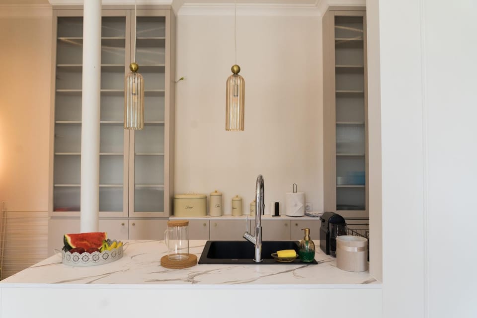 Coffee/tea facilities, Kitchen or kitchenette, Food and drinks, Food