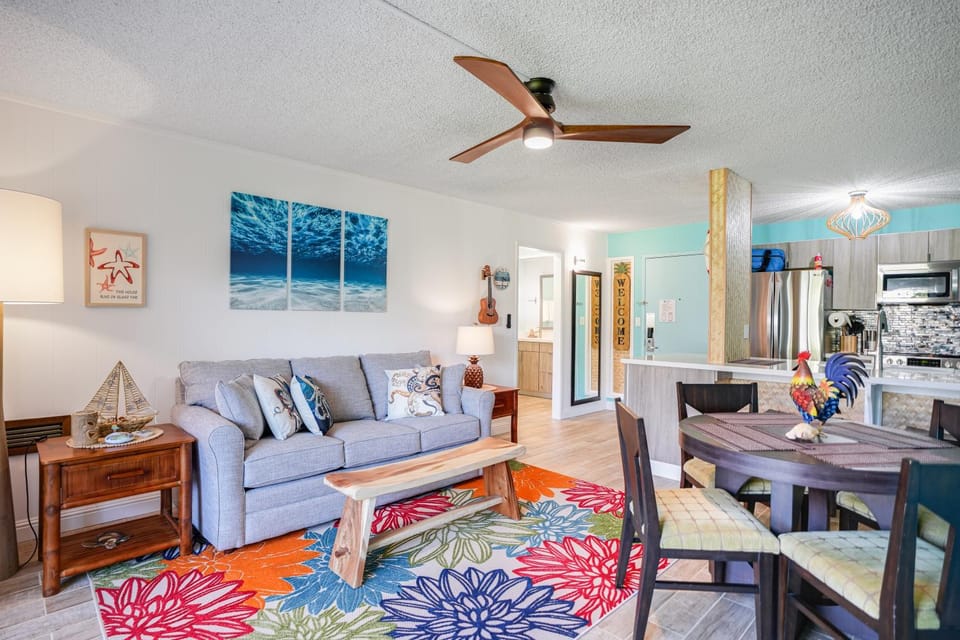 "Just Beachy" at Plantation Hale D7 with AC House in Wailua