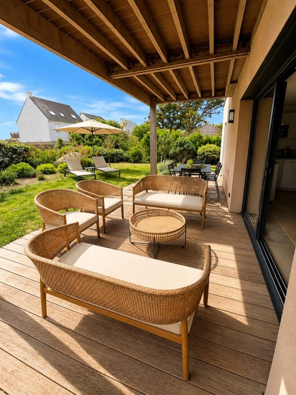 Gardenia House in Barneville-Carteret