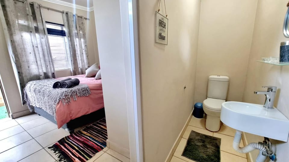 @2Bezuidenhout Bed and Breakfast in North West, South Africa