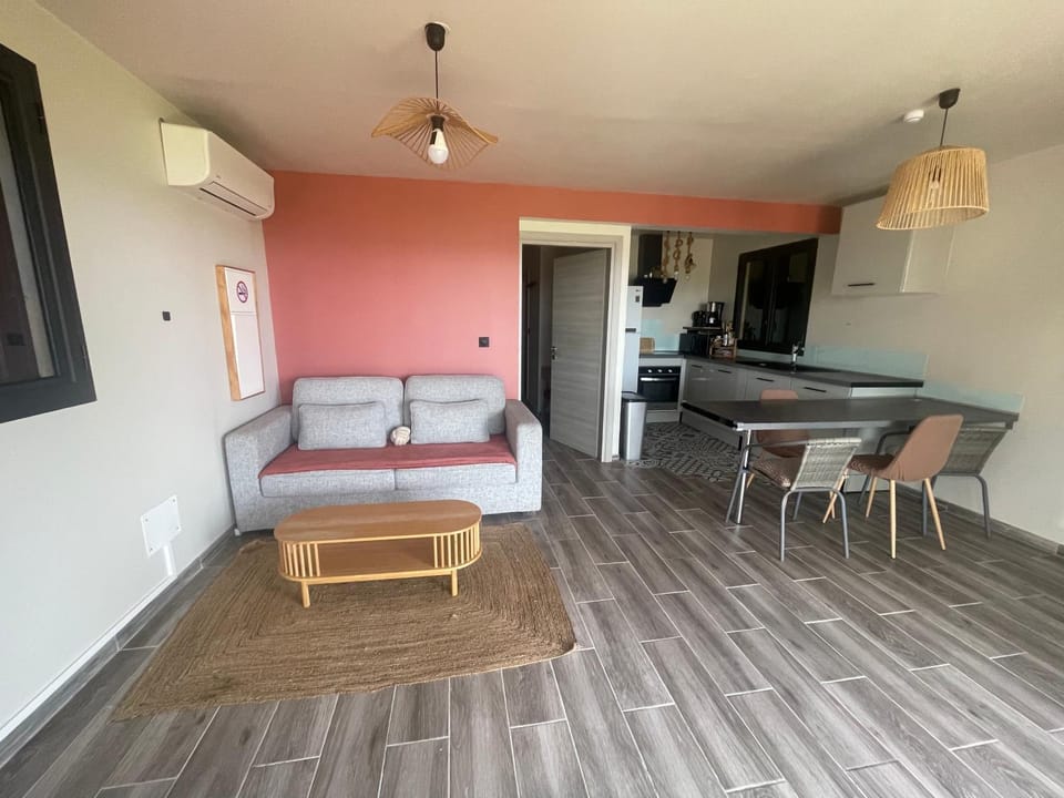Estrella, véritable havre de paix climatisé avec spa Apartment in La Trinité