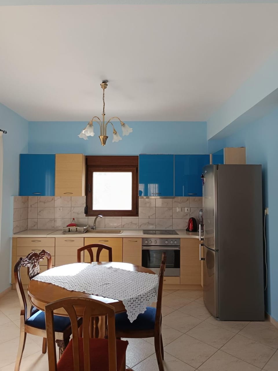 Kitchen or kitchenette, Dining area, dishwasher, oven, stove