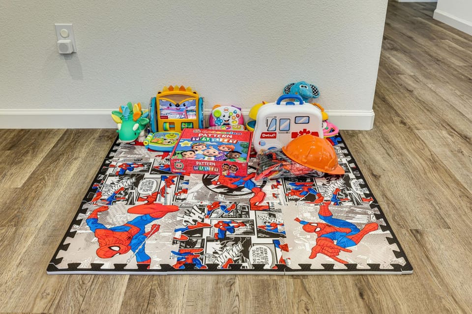 Spacious Family Home in Stockton - Pets Welcome! House in Stockton