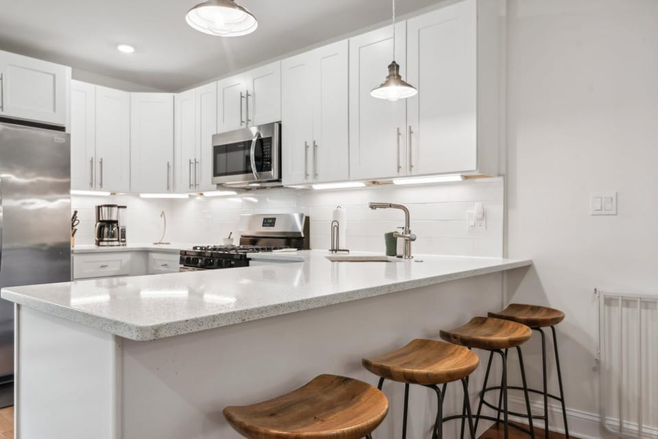 Family Friendly in the Heart of Mt Airy House in Cheltenham Township