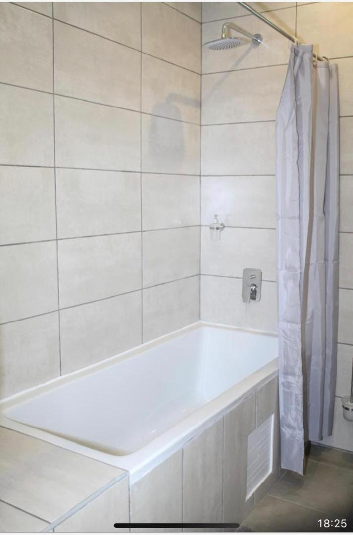 Shower, Bath