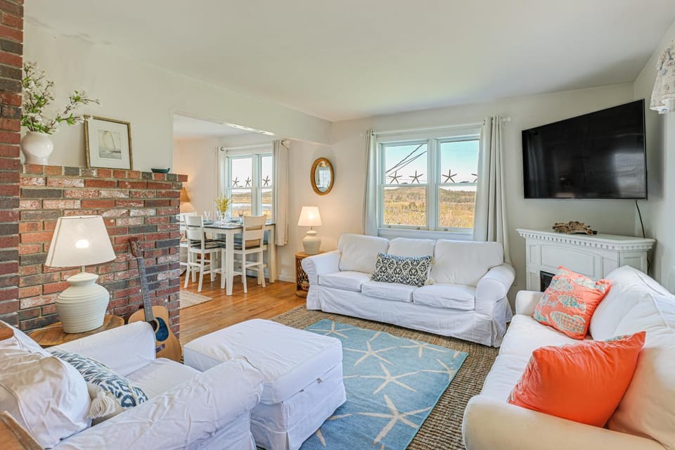 Peaceful Lubec Home w/ Views: Walk to Beach! House in Lubec