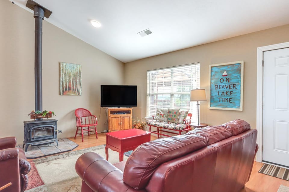 Fire Pit with Great View! Beaver Lake Home by Marina House in Beaver Lake