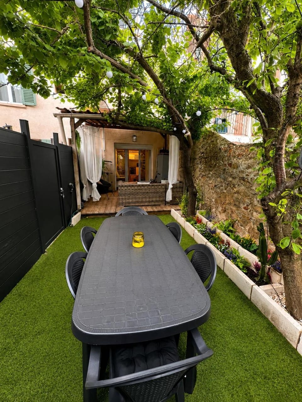 Appartement T3 avec jardin Apartment in Toulon
