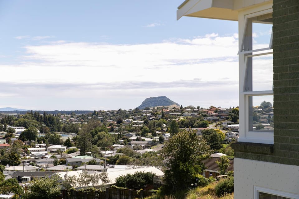 Property building, City view