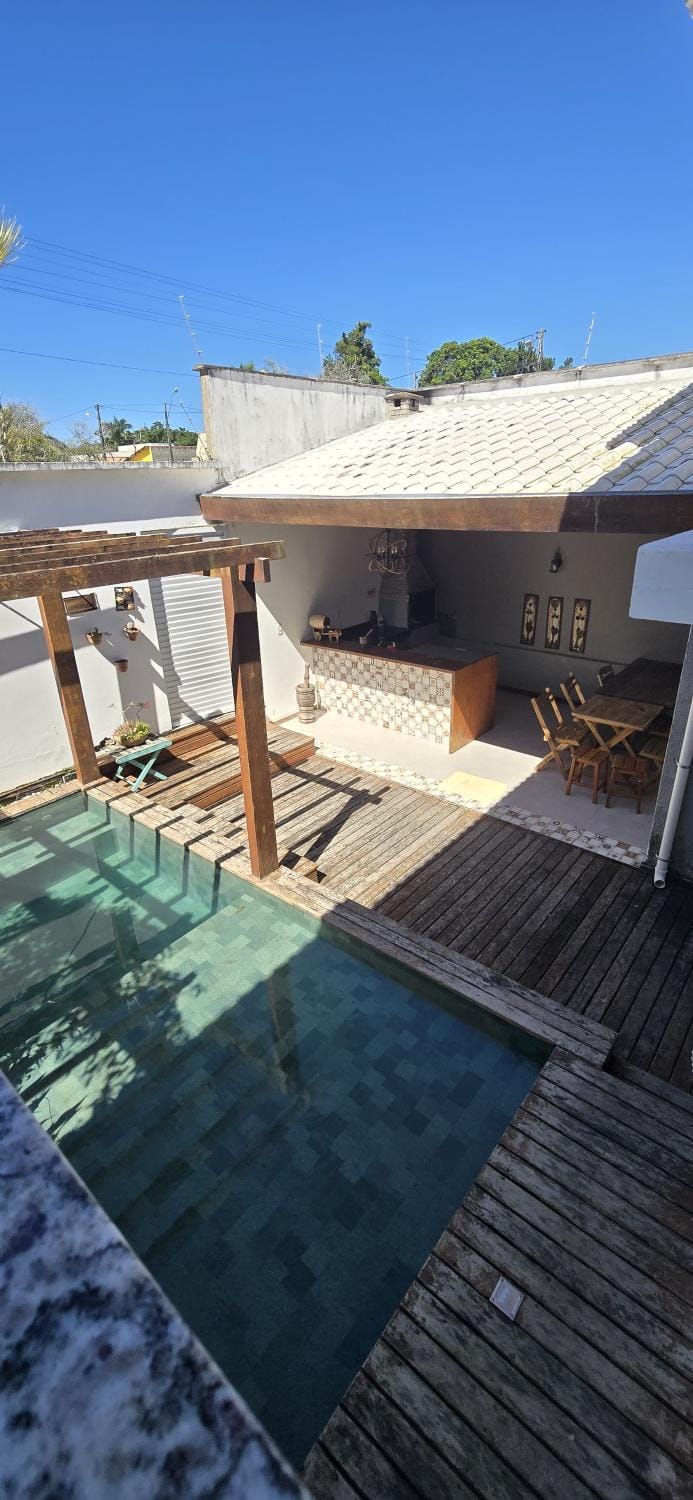 Casa Beija Flor - 03 quartos com suíte, piscina e área de churrasco, luxo totalmente privativa House in State of Bahia