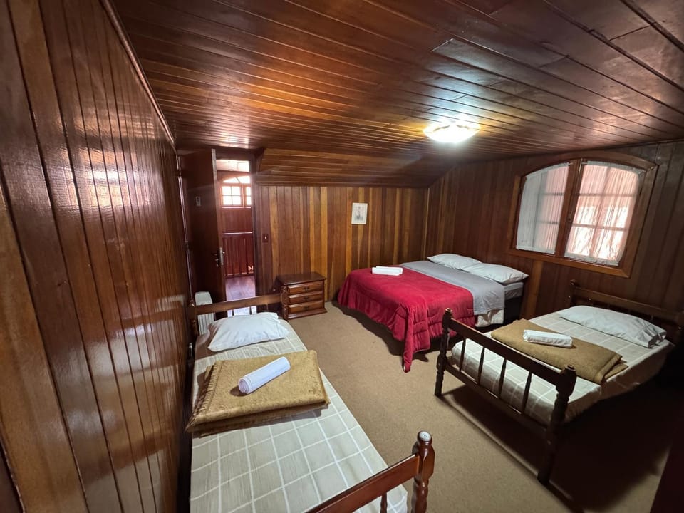 La Casa da Fotografia Vacation rental in Campos do Jordão
