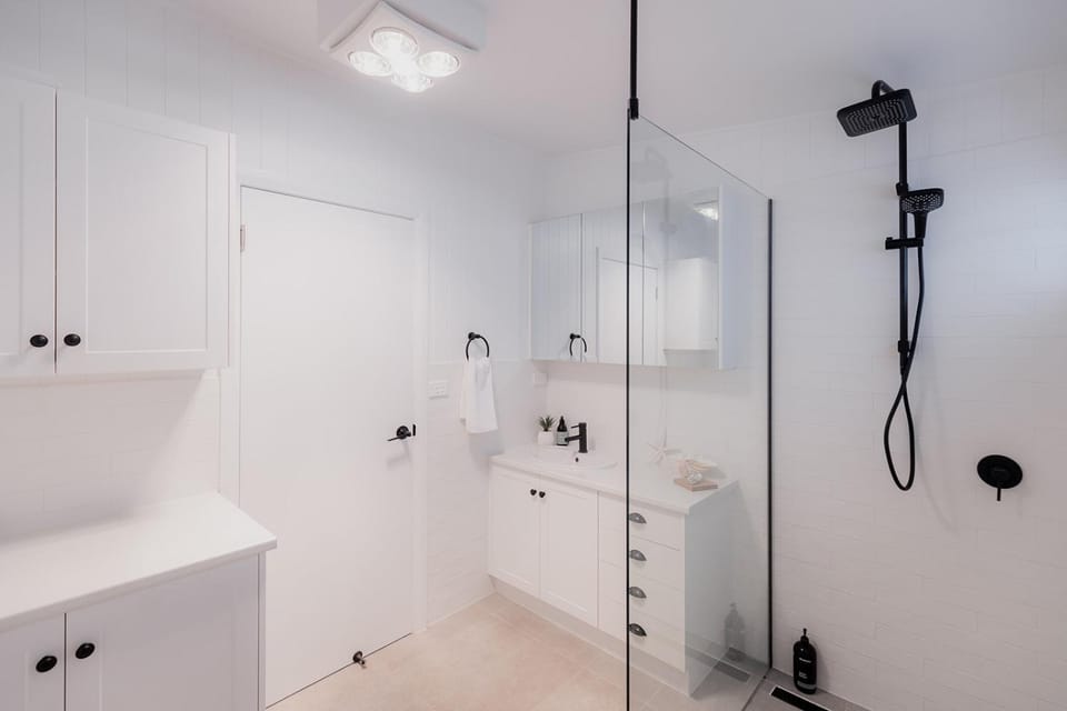 Riverside Retreat in Orford House in Orford