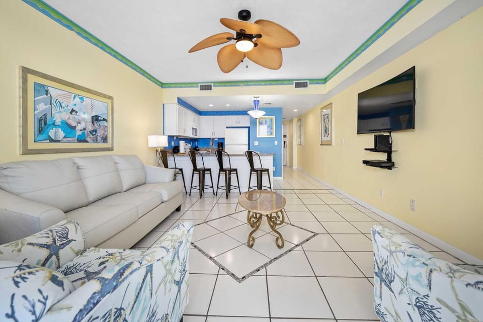 Luxury 11th Floor 1 BR Condo Direct Oceanfront Wyndham Ocean Walk Resort Daytona Beach | 1105 House in Florida
