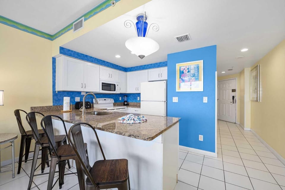 Luxury 11th Floor 1 BR Condo Direct Oceanfront Wyndham Ocean Walk Resort Daytona Beach | 1105 House in Florida