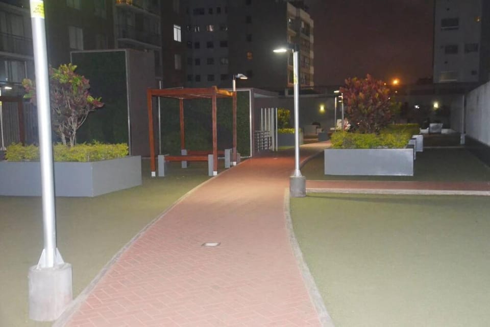 Super céntrico y Hermoso Muy cerca a INEN Apartment in Miraflores