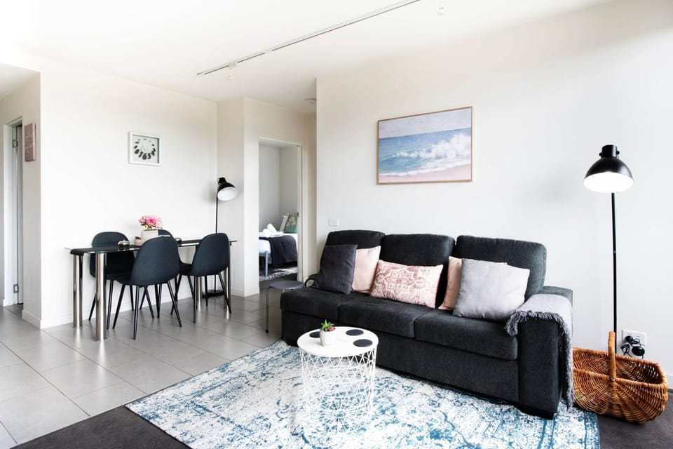 Clarendon Heights South Melbourne Stay w Parking Apartment in Southbank
