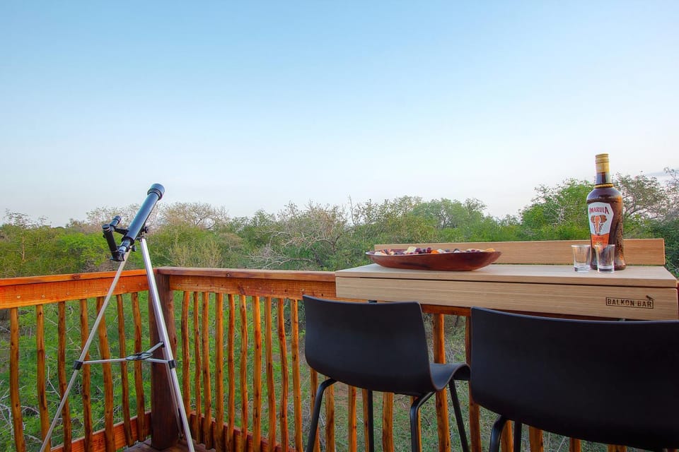 Patio, Day, View (from property/room), Balcony/Terrace, Dining area
