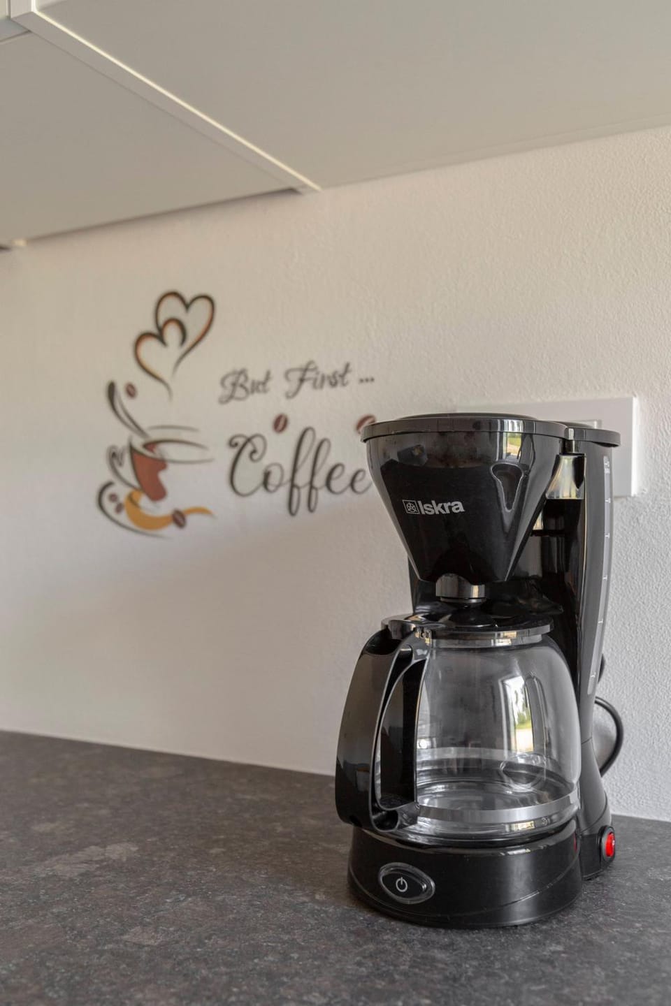 Coffee/tea facilities, Kitchen or kitchenette