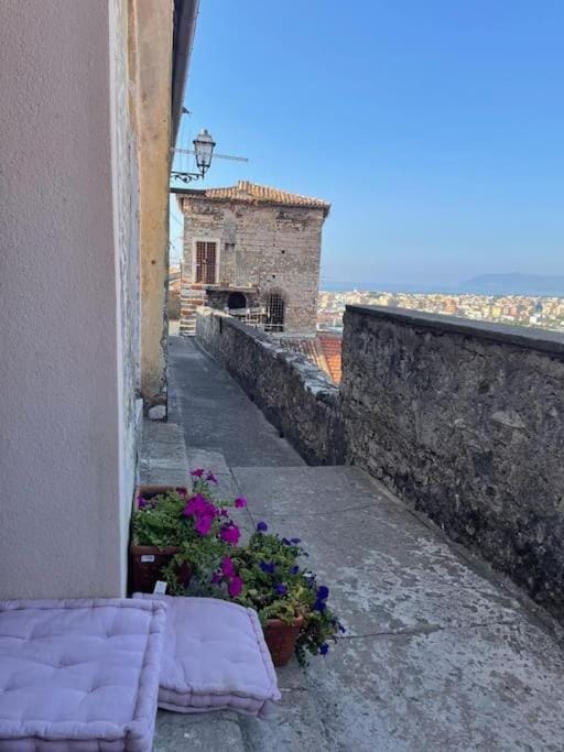 Santa Lucia, lovely 3-bedrooms House in Terracina