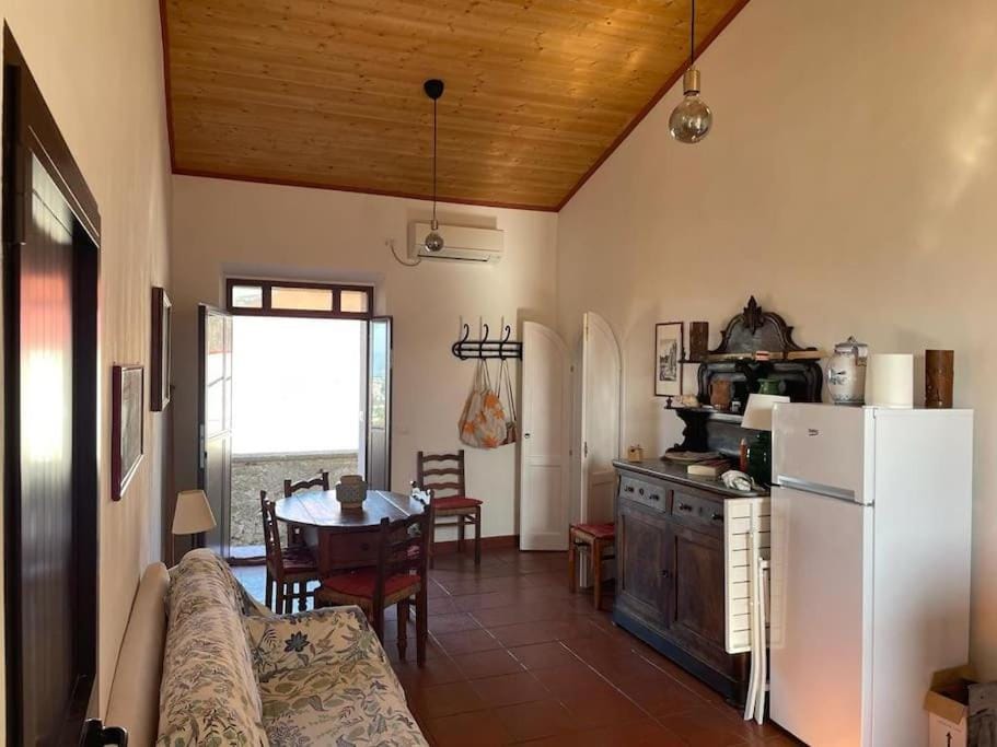 Santa Lucia, lovely 3-bedrooms House in Terracina