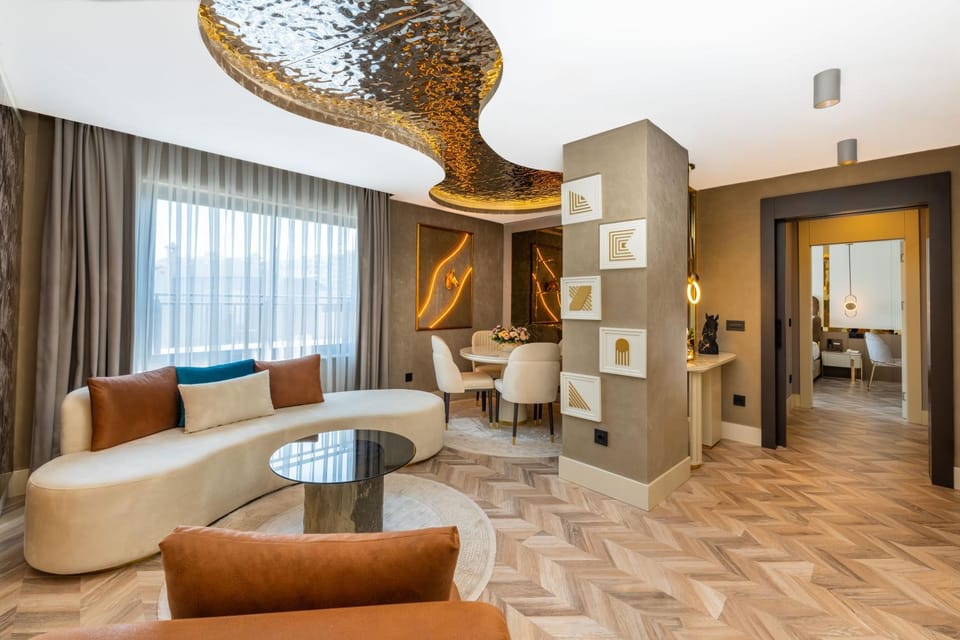 Living room, Meals