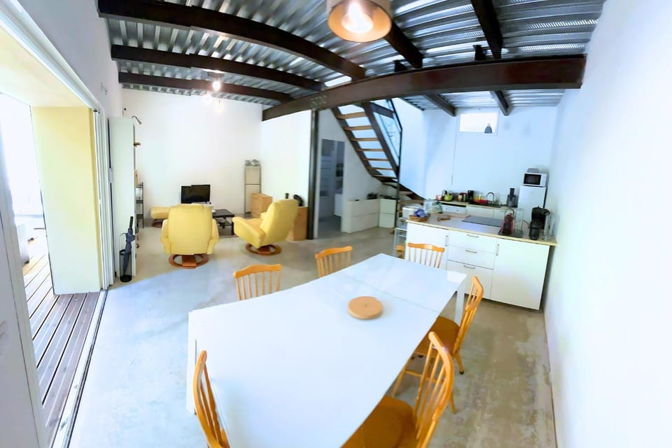 Grand Loft Lumineux - Gare St Charles 10 MIN House in Marseille