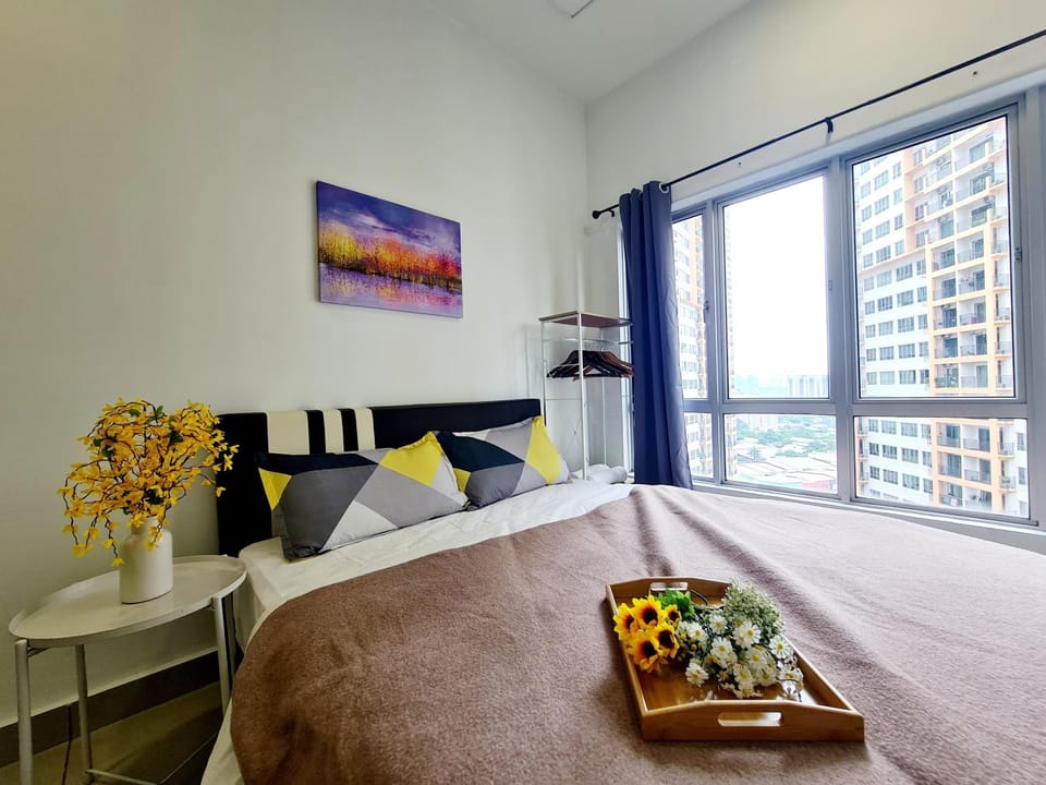 8 Guest 3 Room OUG E3 Old Klang Bkt Jalil Pavilion Stadium Mid Valley Bangsar Puchong IOI Apartment in Federal Territory of Kuala Lumpur