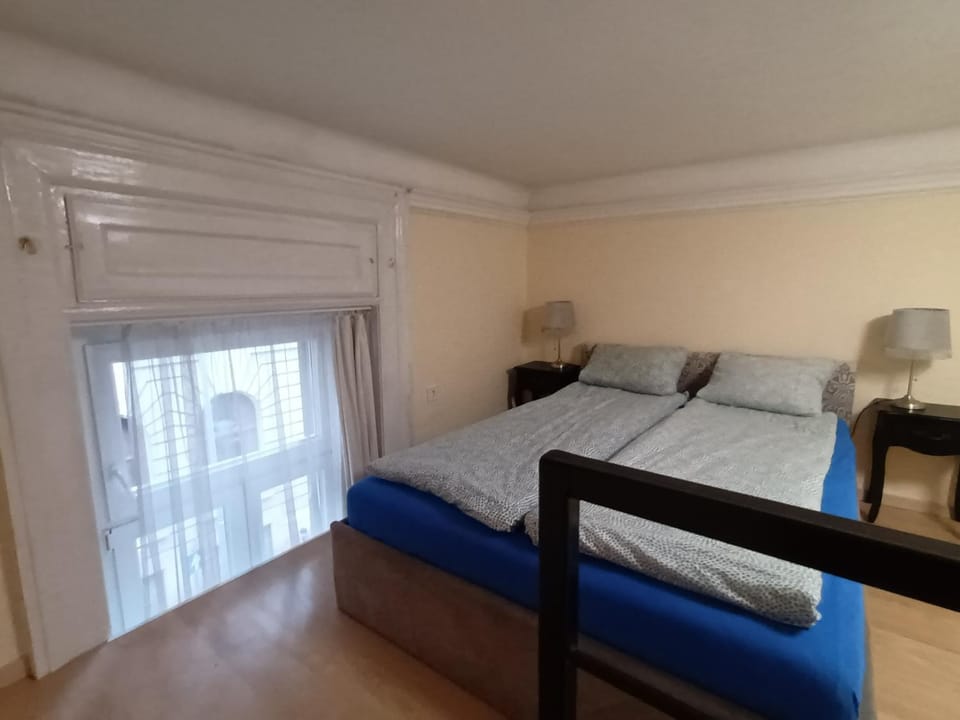 Bed, Photo of the whole room