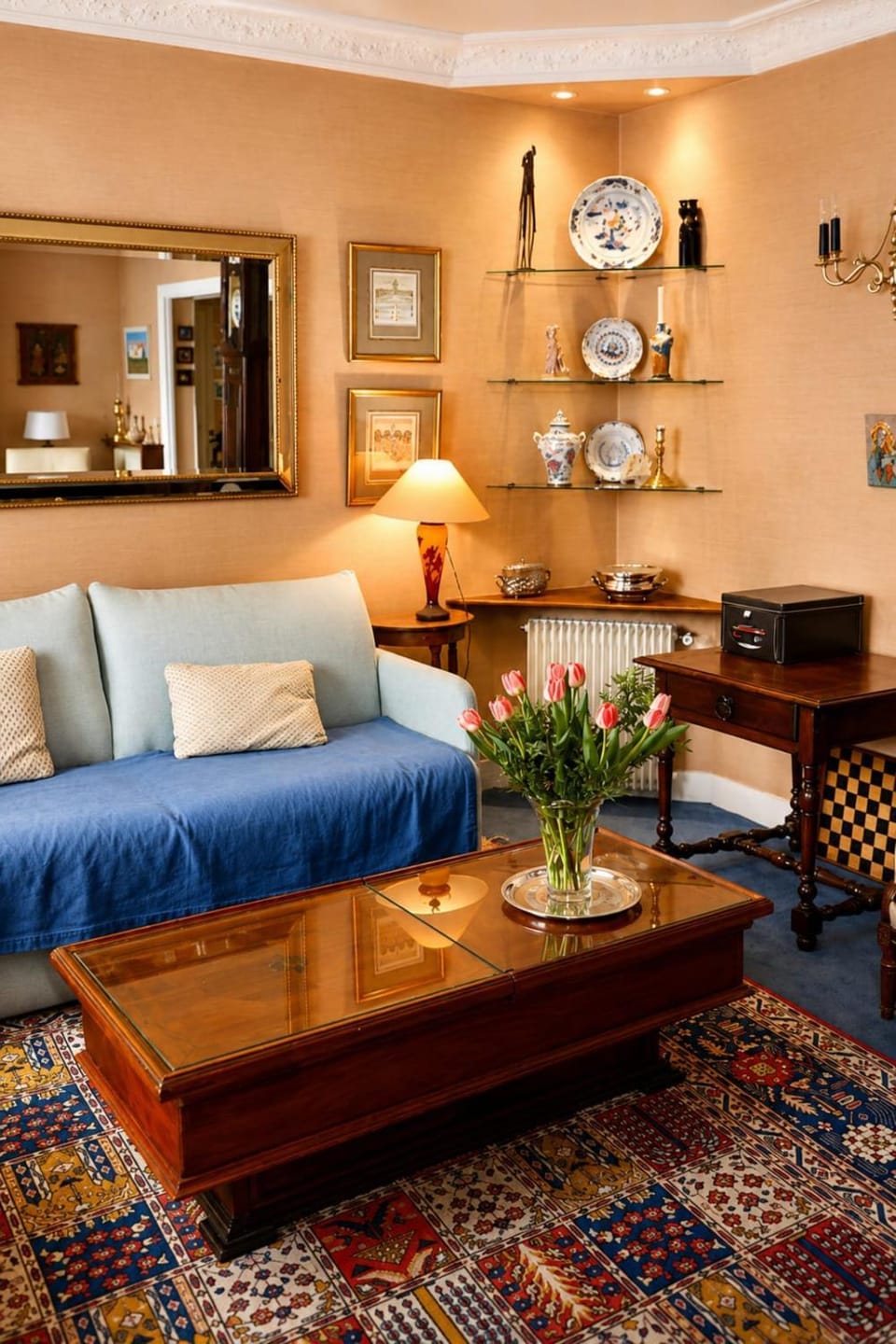 Unesco Apartment in Paris