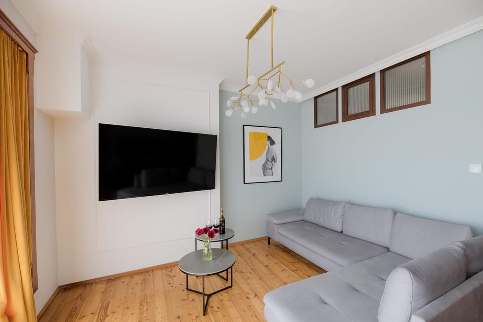 TV and multimedia, Living room, Area and facilities