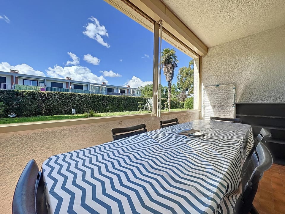Patio, Balcony/Terrace