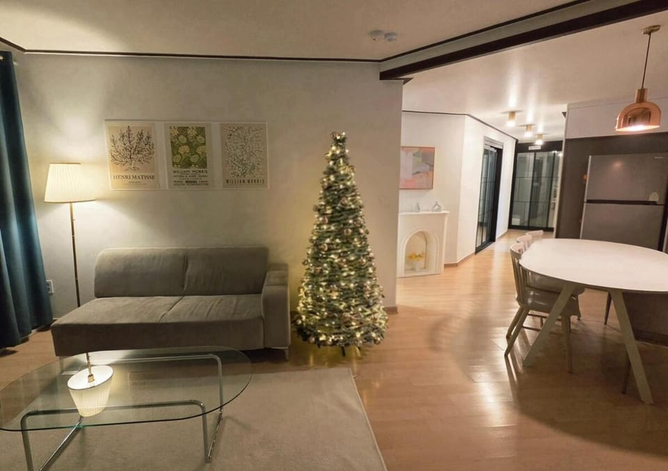 Noel's Holiday Apartment in Seoul
