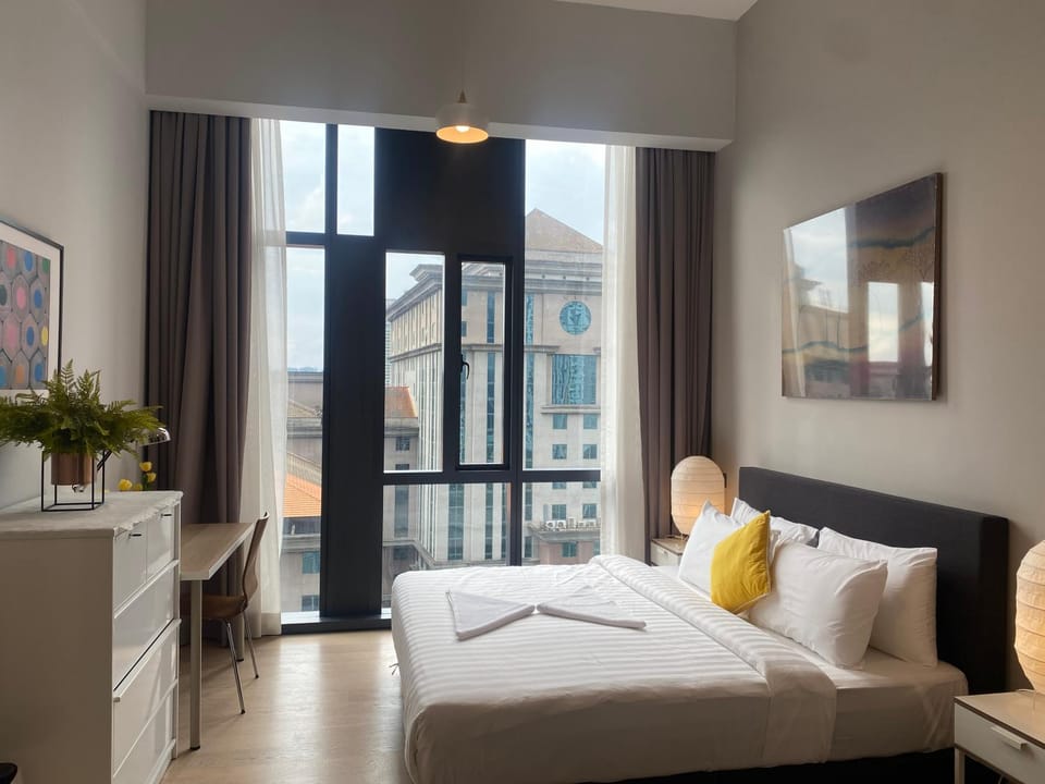 Bedroom, Landmark view