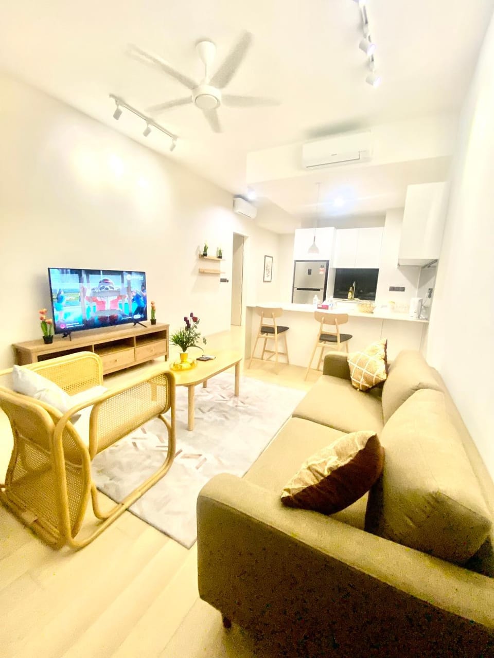 TV and multimedia, Living room