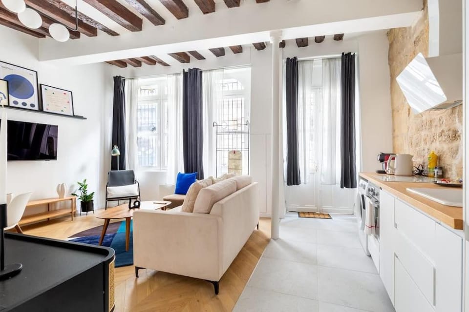 Typical Parisian Apart#Quatier Latin#Notre Dame# Apartment in Paris
