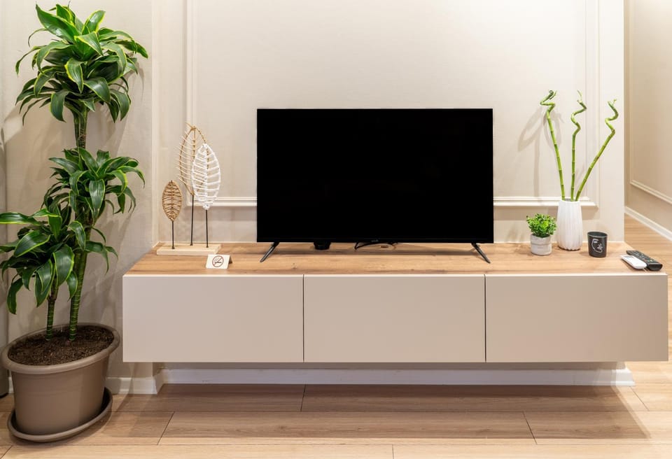 Communal lounge/ TV room, TV and multimedia, Evening entertainment