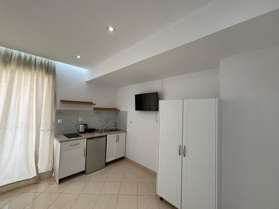 Guesthouse Butrinti Bed and Breakfast in Ksamil