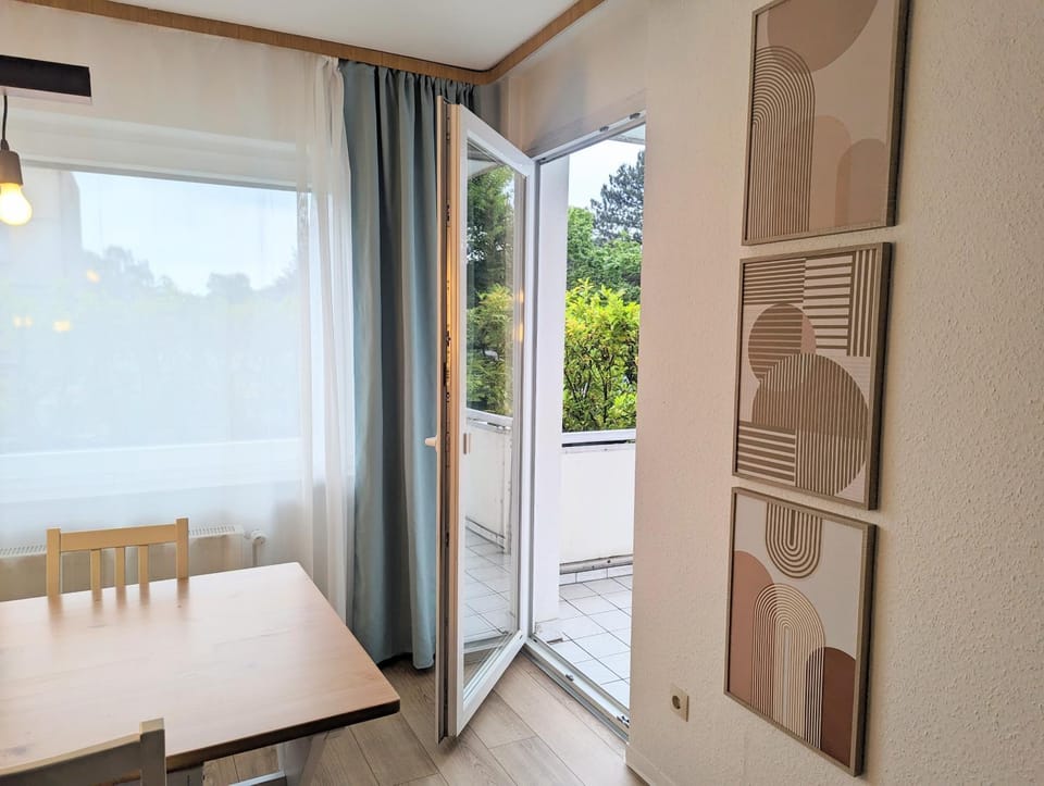Balcony/Terrace, Dining area