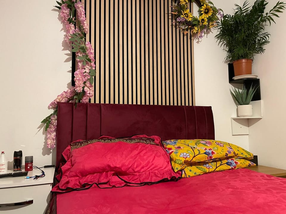 High View Vacation rental in Swindon