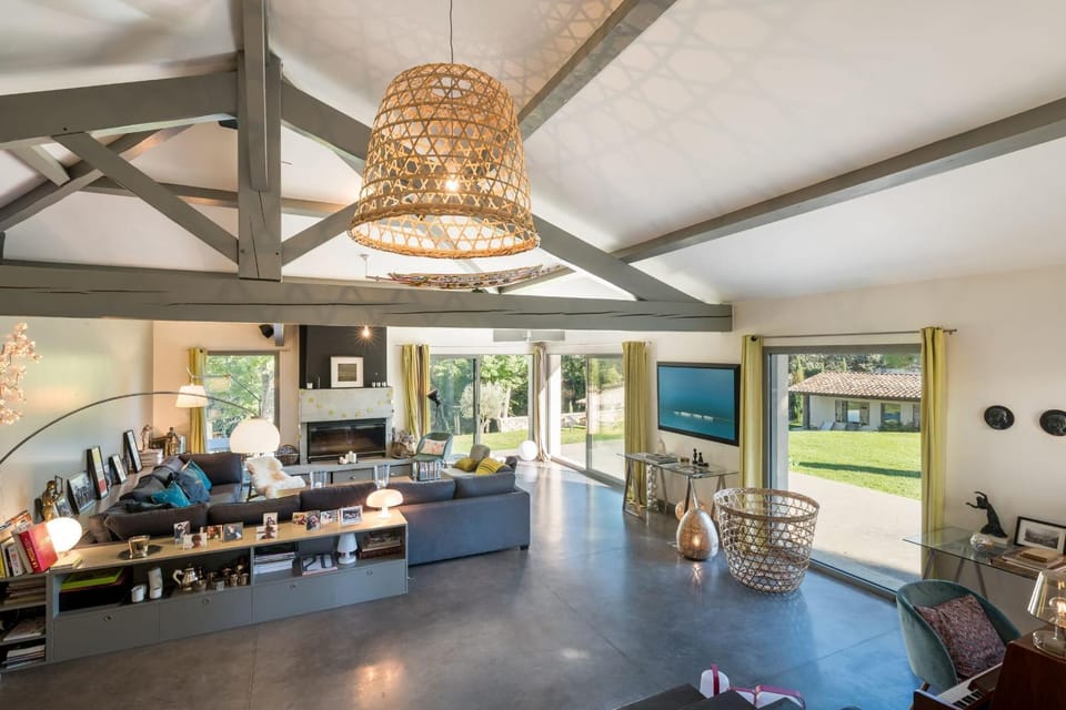 La Belle Etoile - Convivial house with a relaxed holiday atmosphere Villa in Auvergne-Rhône-Alpes