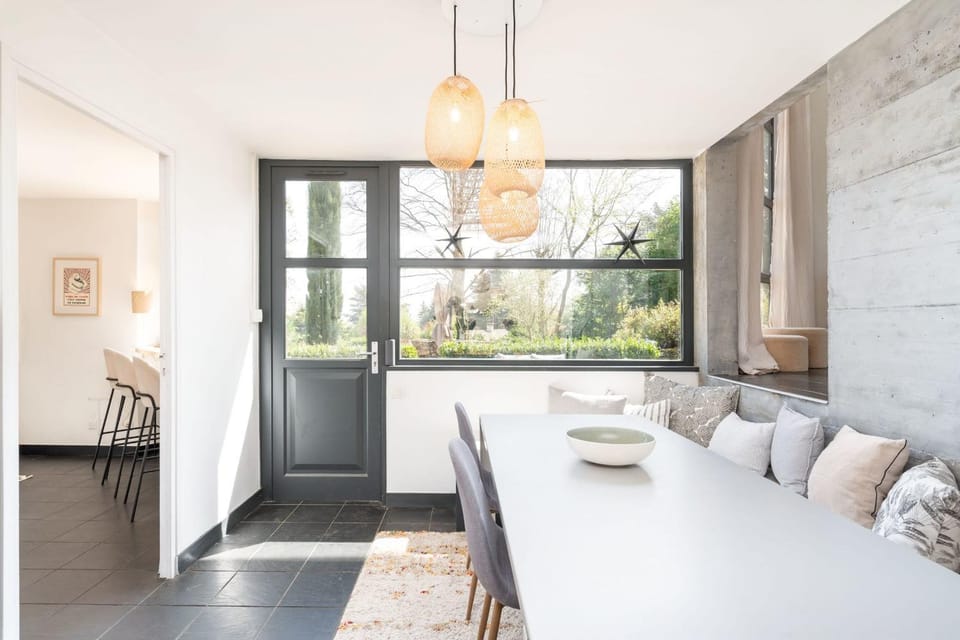 L'atelier - Charming House with swimming pool and garden Villa in Auvergne-Rhône-Alpes