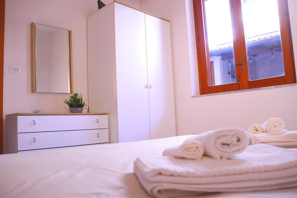 Bed, Photo of the whole room, Bedroom, towels, wardrobe