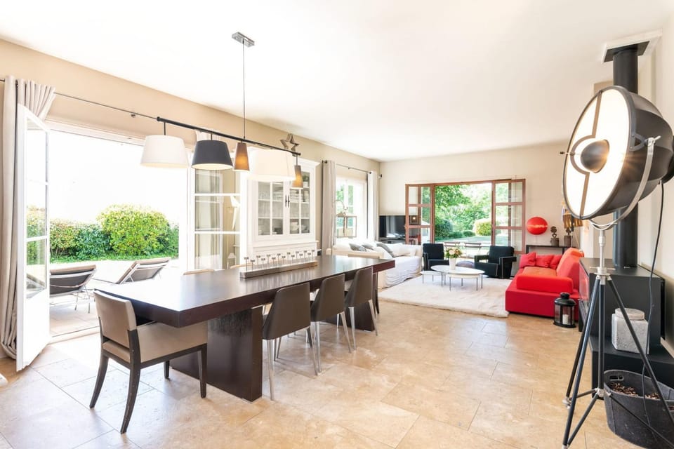 Le Mas - House with swimming pool in a privileged environment Villa in Auvergne-Rhône-Alpes