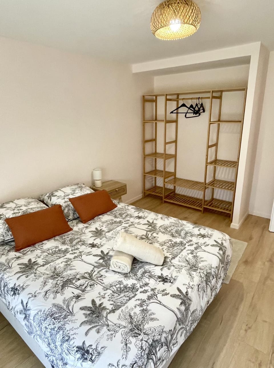 Bed, Photo of the whole room, Bedroom, towels, wardrobe