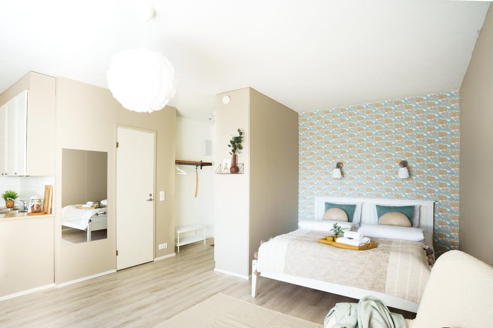 Bed, Photo of the whole room, Bedroom, towels, wardrobe