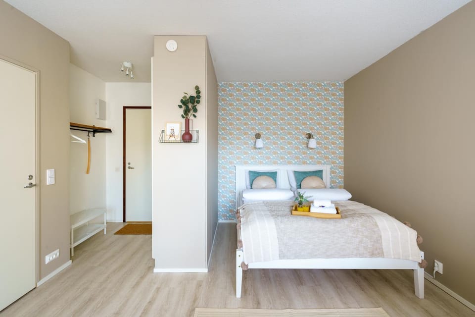 Bed, Photo of the whole room, Bedroom, towels, wardrobe