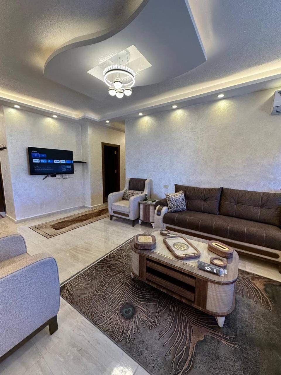 TV and multimedia, Seating area