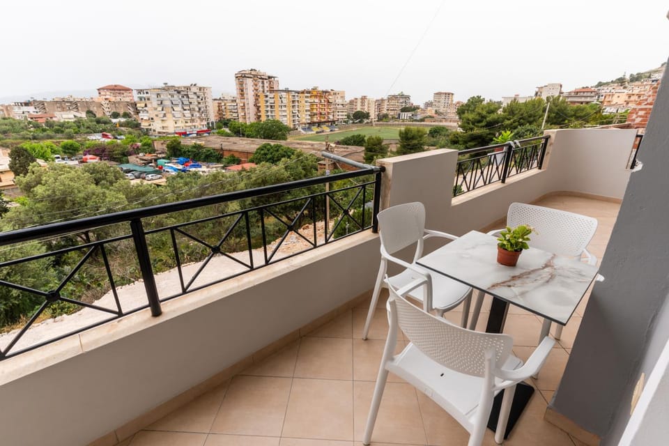 View (from property/room), Balcony/Terrace